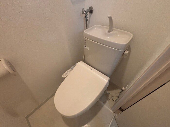 物件内観写真15　(トイレ)