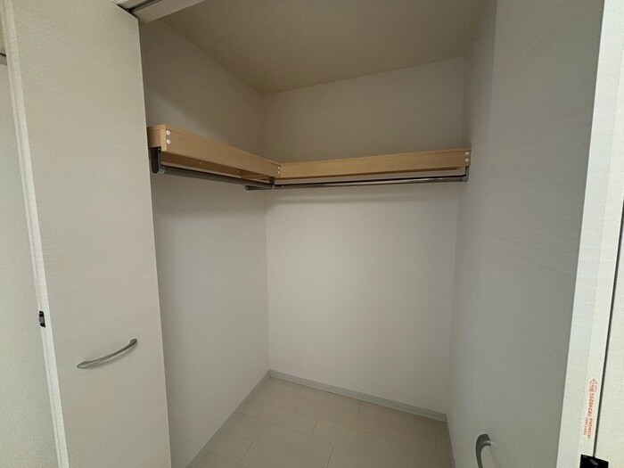 物件内観写真17　(収納)