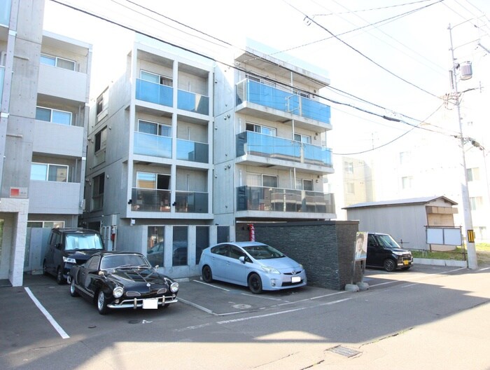 物件外観写真1　(外観写真)