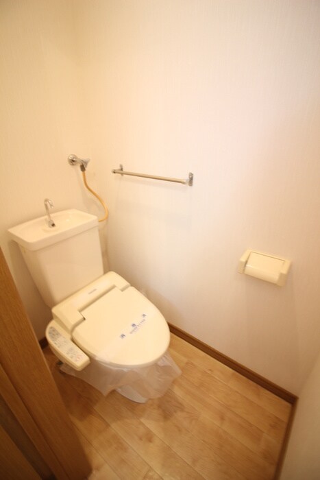 物件内観写真14　(トイレ)