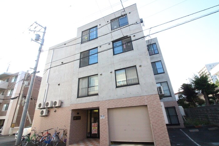 物件外観写真3　(外観写真)