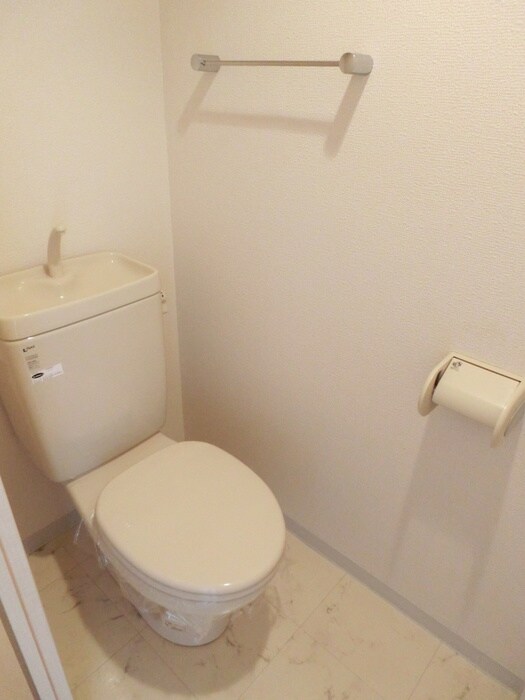 物件内観写真14　(トイレ)