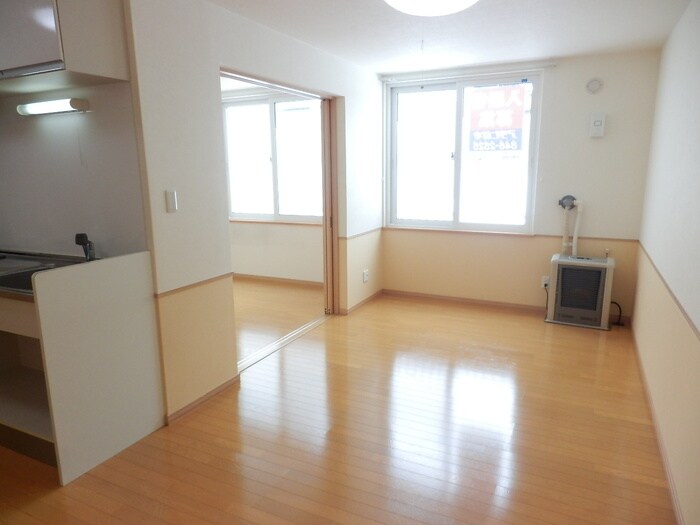 物件内観写真4　(居室)