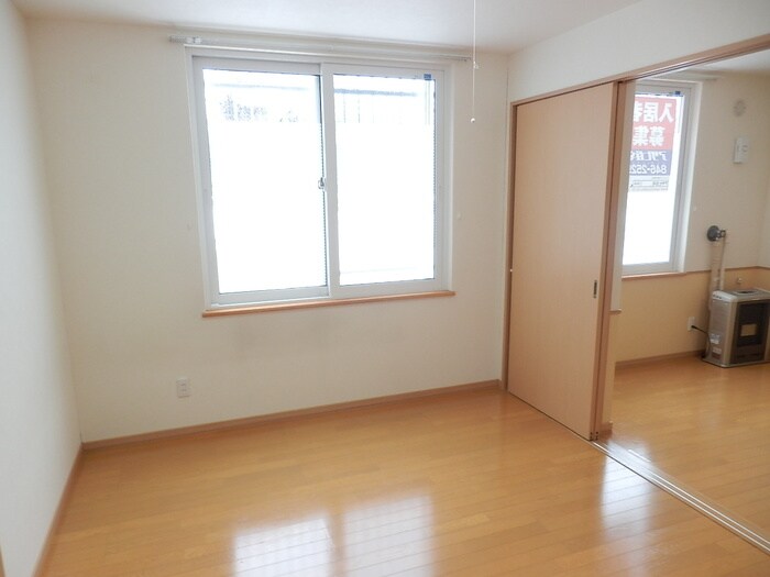 物件内観写真6　(居室)