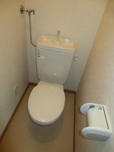 物件内観写真11　(トイレ)