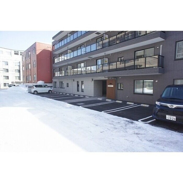 物件外観写真2　(外観写真)