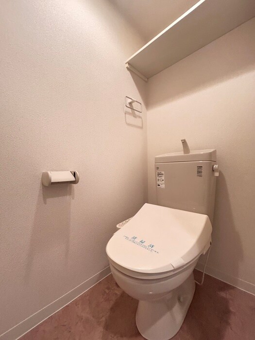 物件内観写真13　(トイレ)