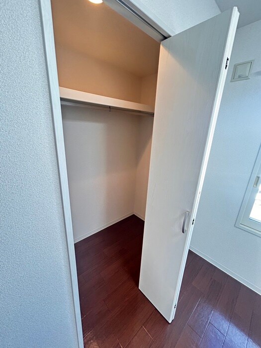 物件内観写真15　(収納)