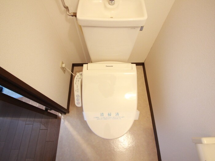 物件内観写真16　(トイレ)