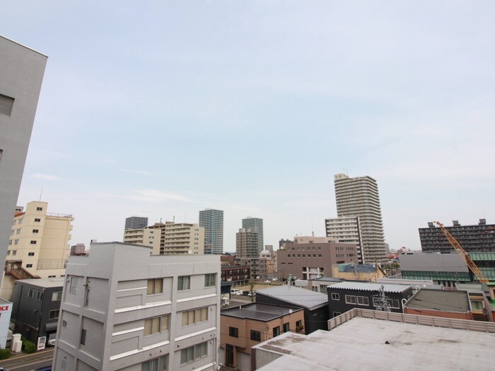 物件内観写真22　(室内からの展望)