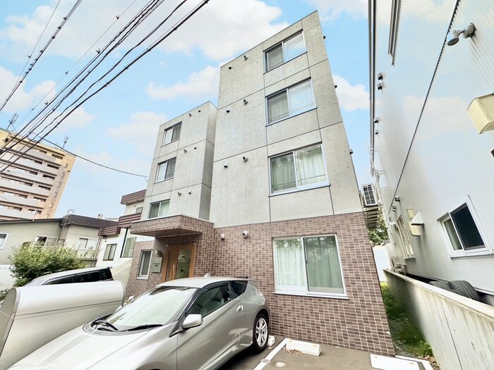 物件外観写真6　(外観写真)