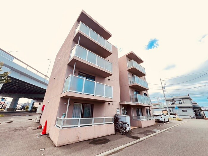 物件外観写真2　(外観写真)