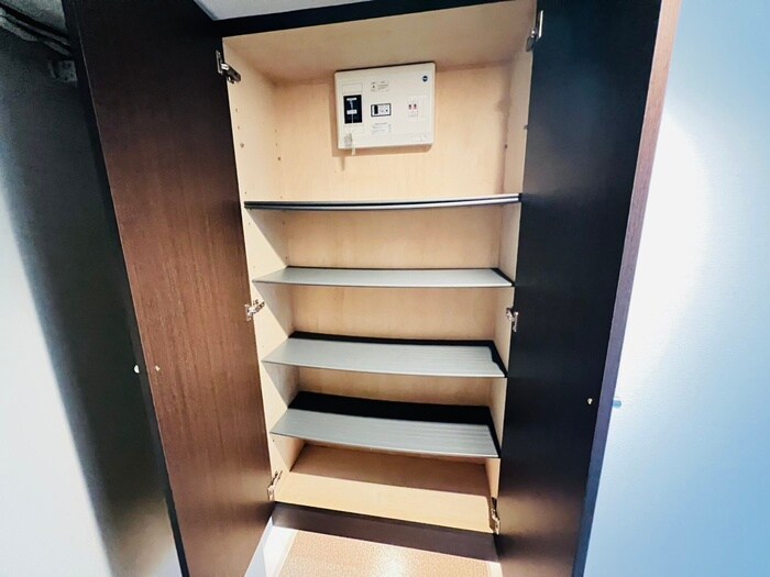 物件内観写真17　(靴箱)