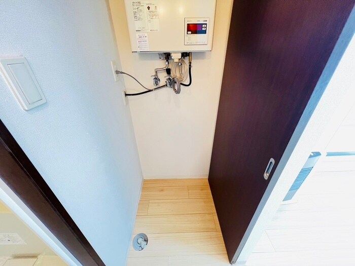 物件内観写真19　(洗濯機置場)