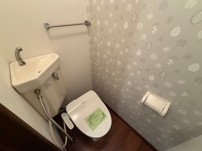 物件内観写真10　(トイレ)