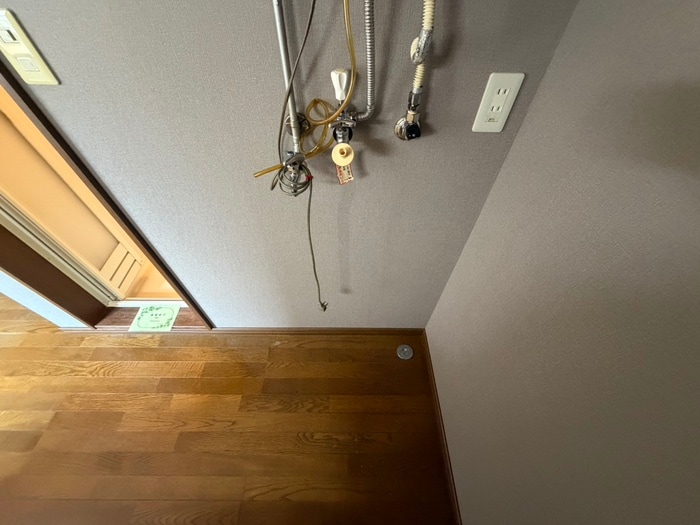 物件内観写真11　(洗濯機置場)