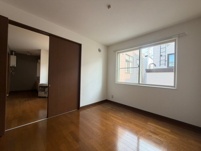 物件内観写真14　(居室)