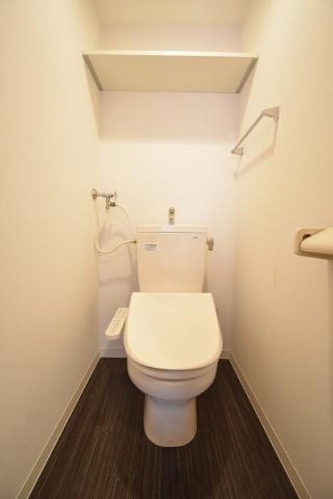 物件内観写真14　(トイレ)