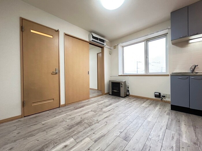 物件内観写真5　(居室)