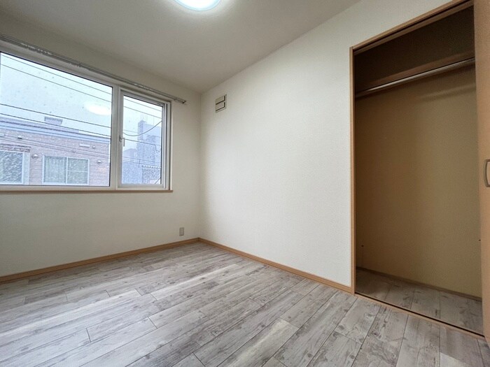 物件内観写真17　(居室)