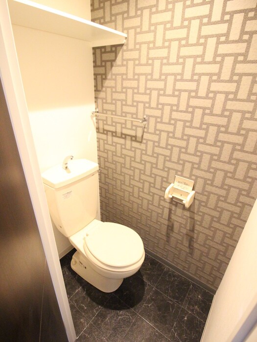 物件内観写真13　(トイレ)