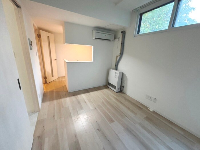 物件内観写真5　(居室)