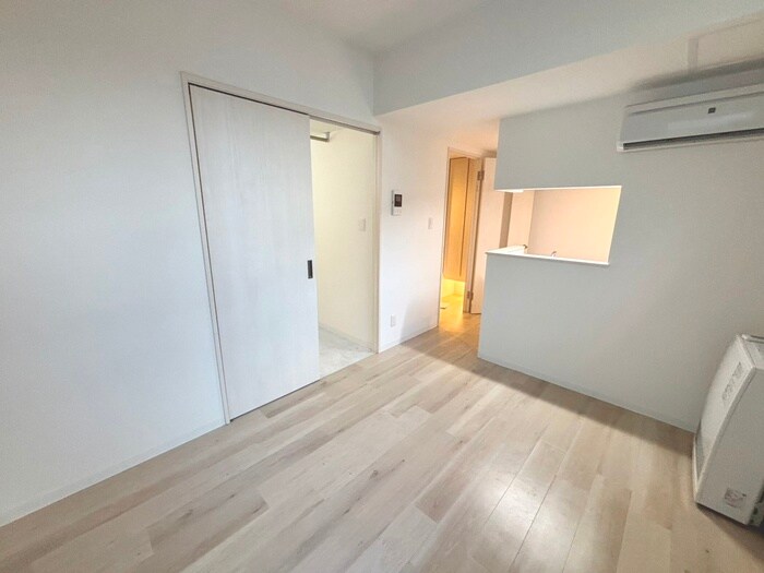 物件内観写真6　(居室)