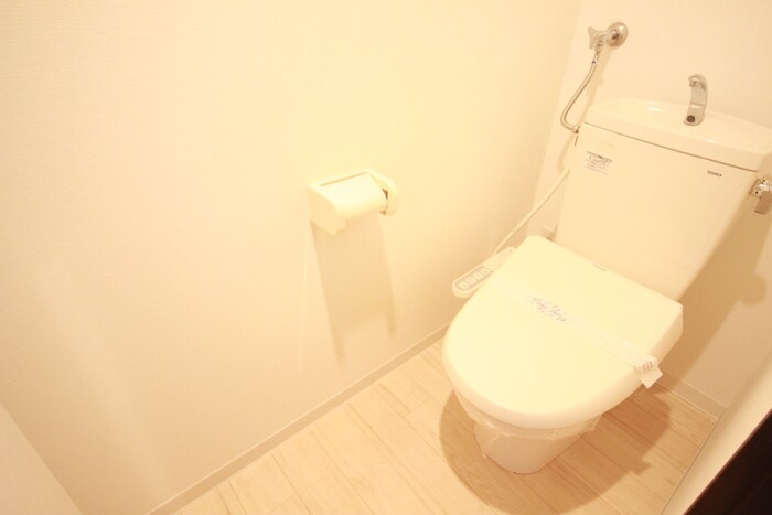 物件内観写真13　(トイレ)