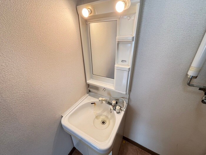 物件内観写真13　(洗面)