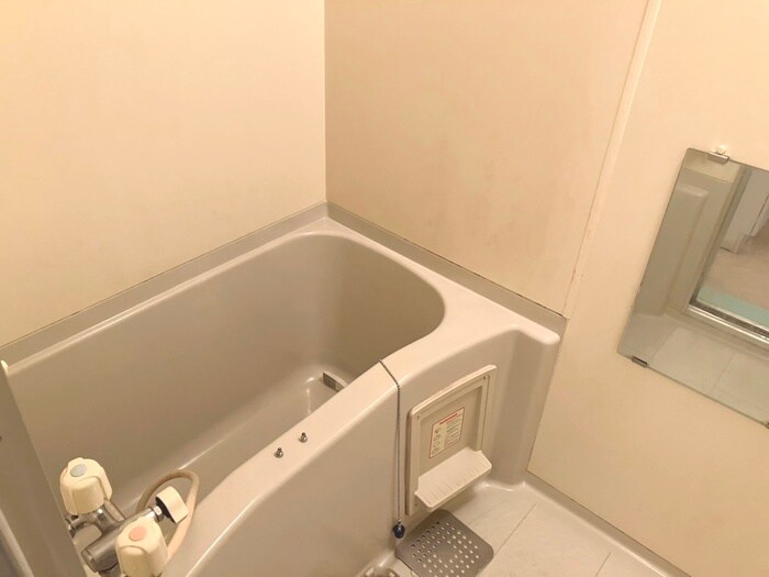 物件内観写真13　(バス／シャワールーム等)