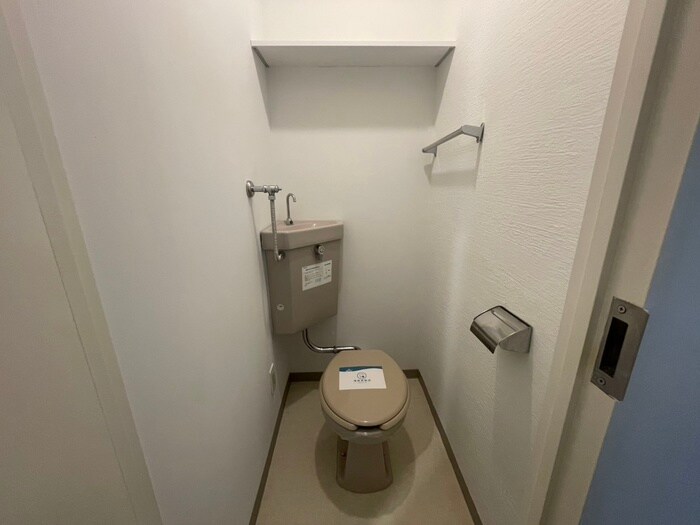 物件内観写真11　(トイレ)