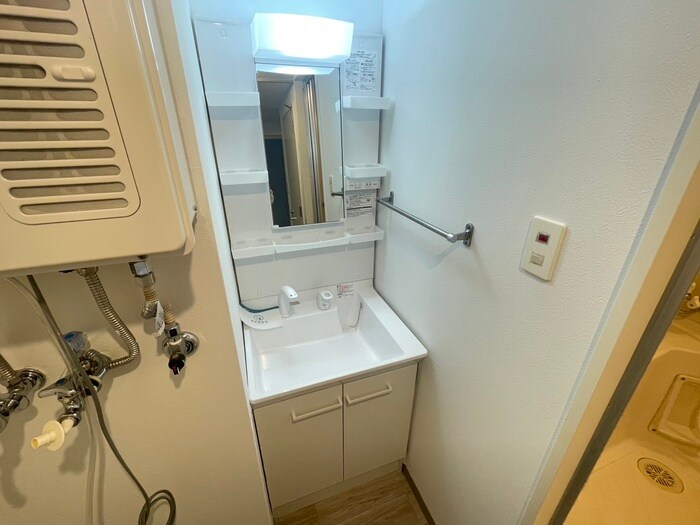 物件内観写真12　(洗面)