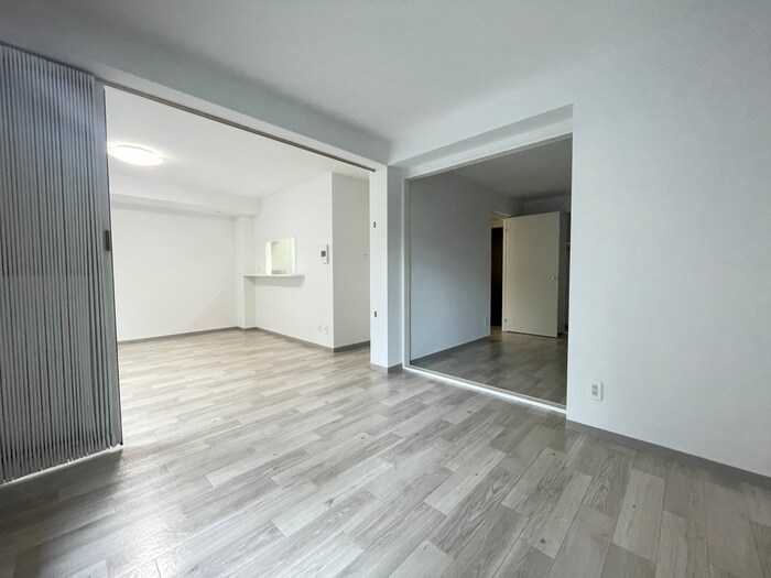 物件内観写真21　(居室)