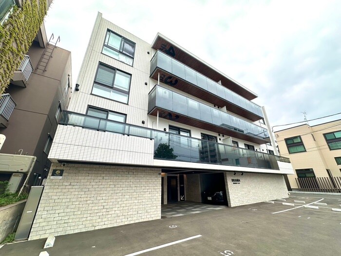 物件外観写真1　(外観写真)