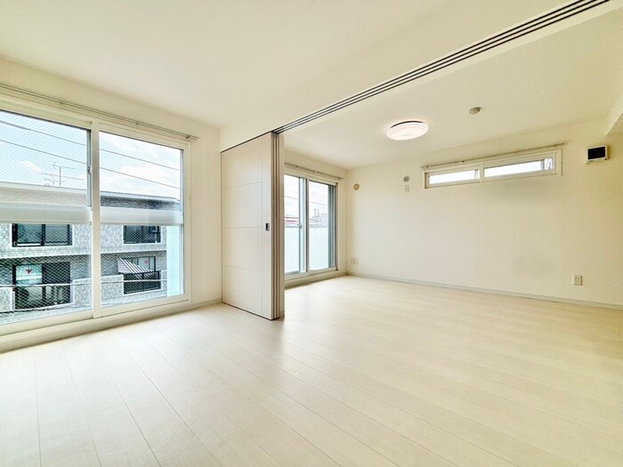 物件内観写真11　(居室)