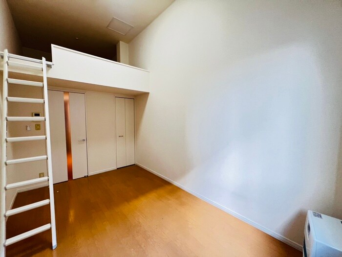 物件内観写真8　(居室)