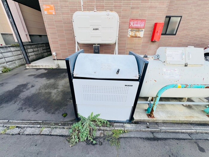 物件外観写真4　(建物設備)