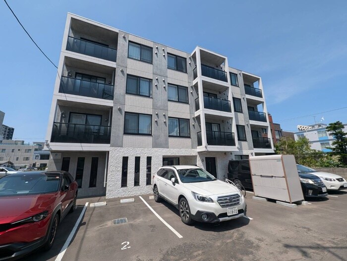 物件外観写真3　(外観写真)