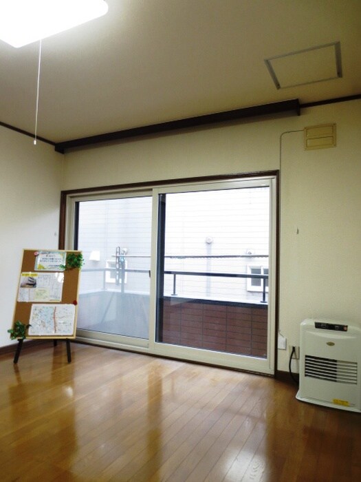 物件内観写真8　(居室)