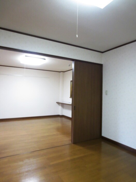 物件内観写真21　(居室)