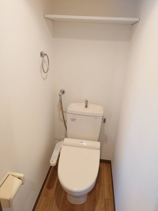 物件内観写真15　(トイレ)