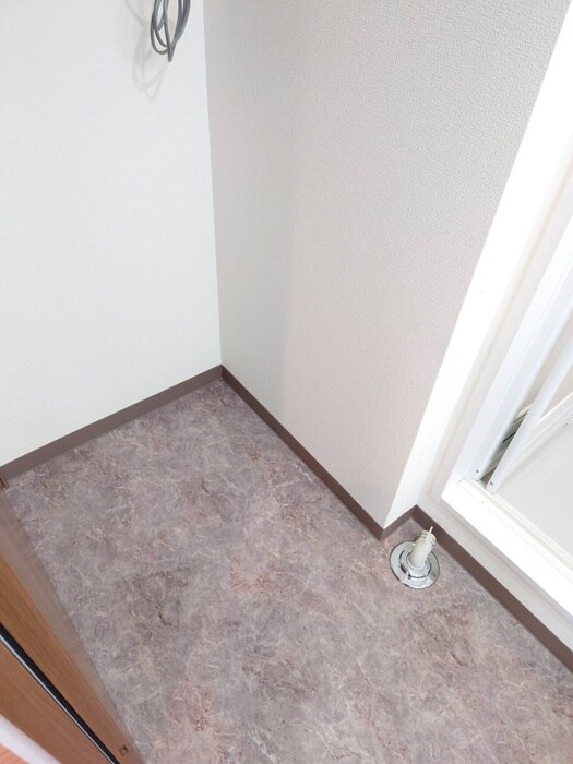 物件内観写真20　(洗濯機置場)