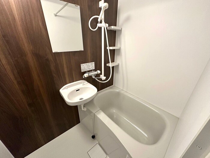 物件内観写真12　(バス／シャワールーム等)