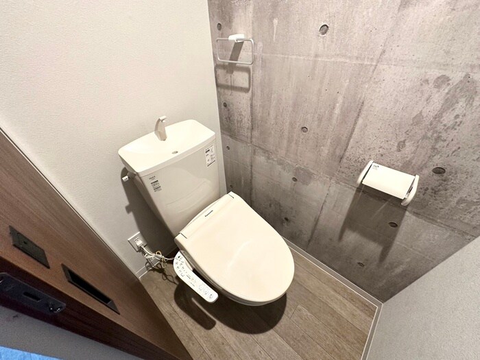 物件内観写真13　(トイレ)