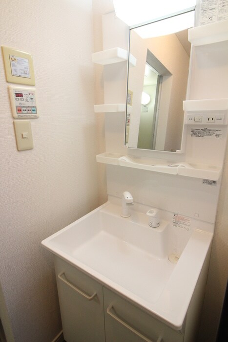 物件内観写真13　(洗面)