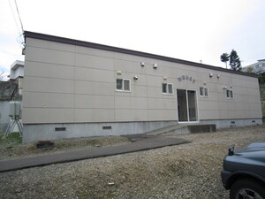西尾マンションＣ外観写真