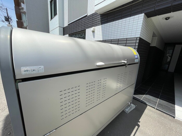 物件外観写真4　(外観写真)