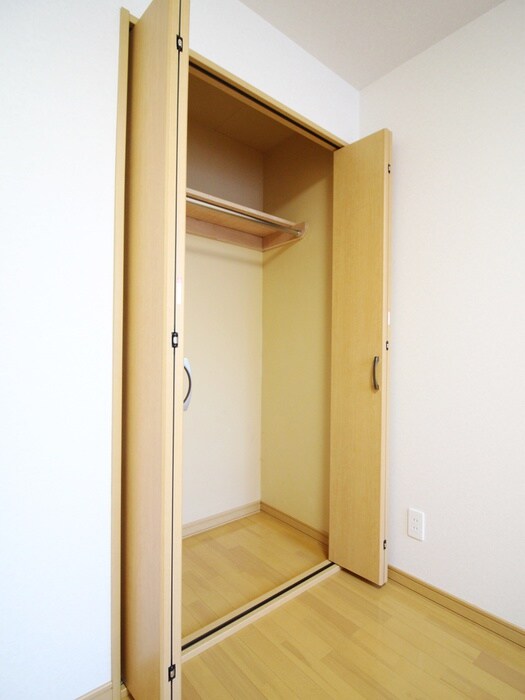 物件内観写真11　(収納)