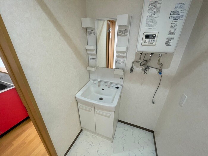 物件内観写真13　(洗面)