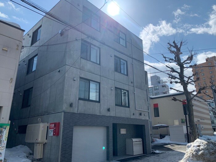 物件外観写真1　(外観写真)